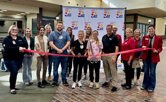 Oskaloosa, Penn Central Mall Mobile Blood Drive - 1